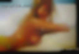 horny wives wants threesome