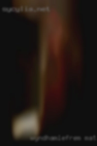 WyndhamLefrem mature female doggy-style large penis